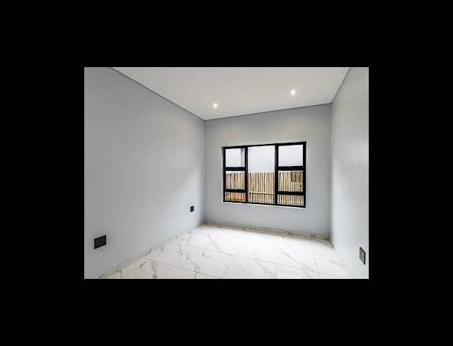 3 BEDROOM HOUSE TO LET IN PALM LAKES ESTATE